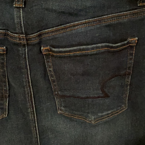 American Eagle 2 Hi Rise Mini Jean Skirt Next Level Stretch Dark Denim blue - Picture 9 of 9